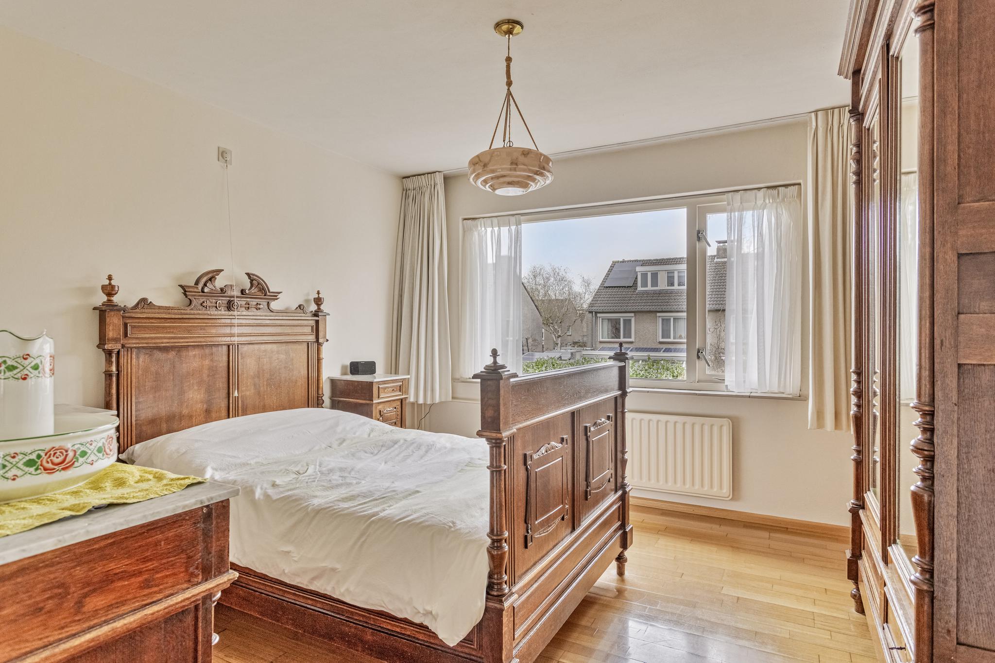 Slaapkamer 1 richting bed, Gerard Bruningstraat 14 Rosmalen