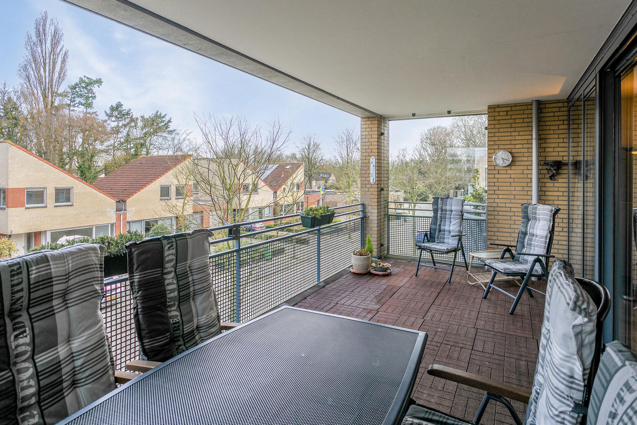 Balkon rechts, Christiaan Kannemansstraat 31 Rosmalen