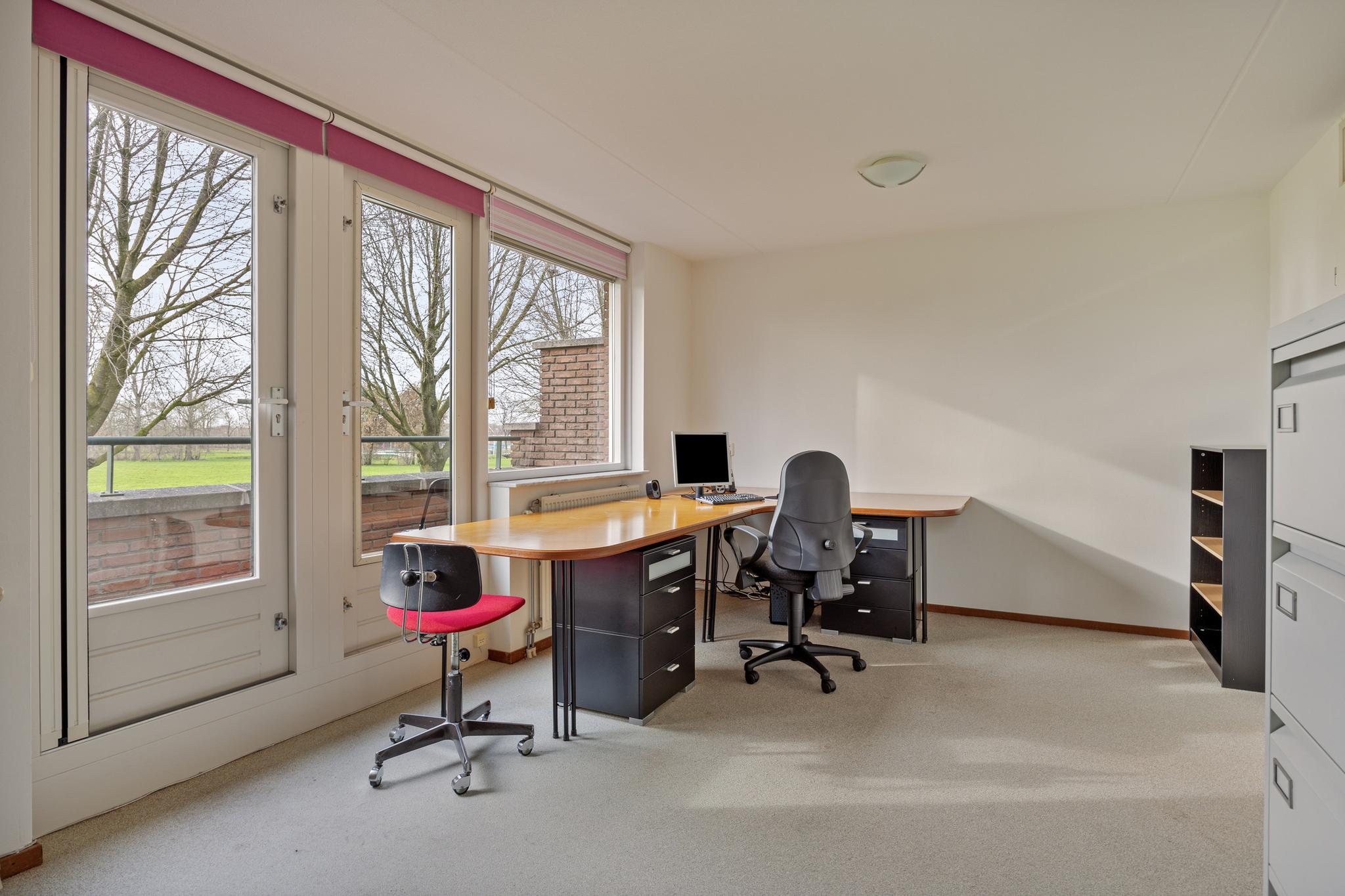 Bureau werkkamer, Hannie Schaftstraat 25 Rosmalen