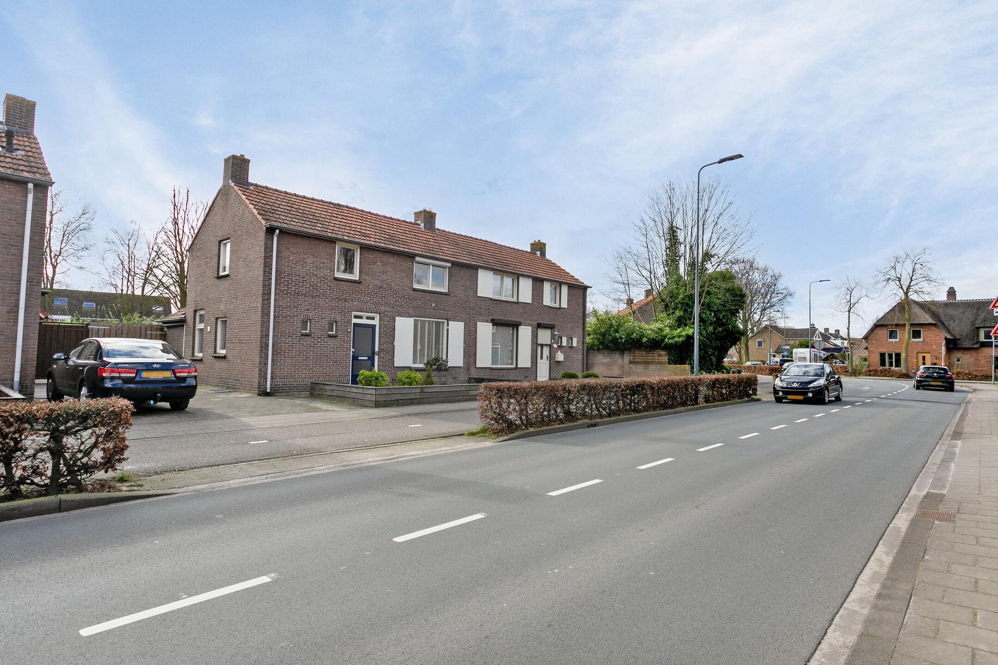 Hoofdfoto, Deken van Roestellaan 43 Rosmalen