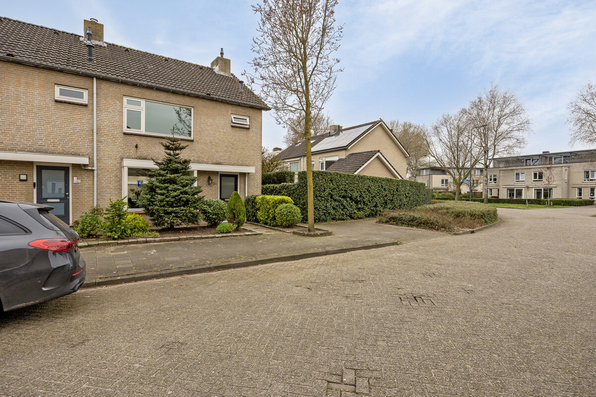 Woning vanaf links, Willem Elsschotstraat 21 Rosmalen