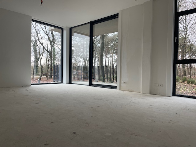 Woonkamer richting balkon, Paterslaan 5A Rosmalen