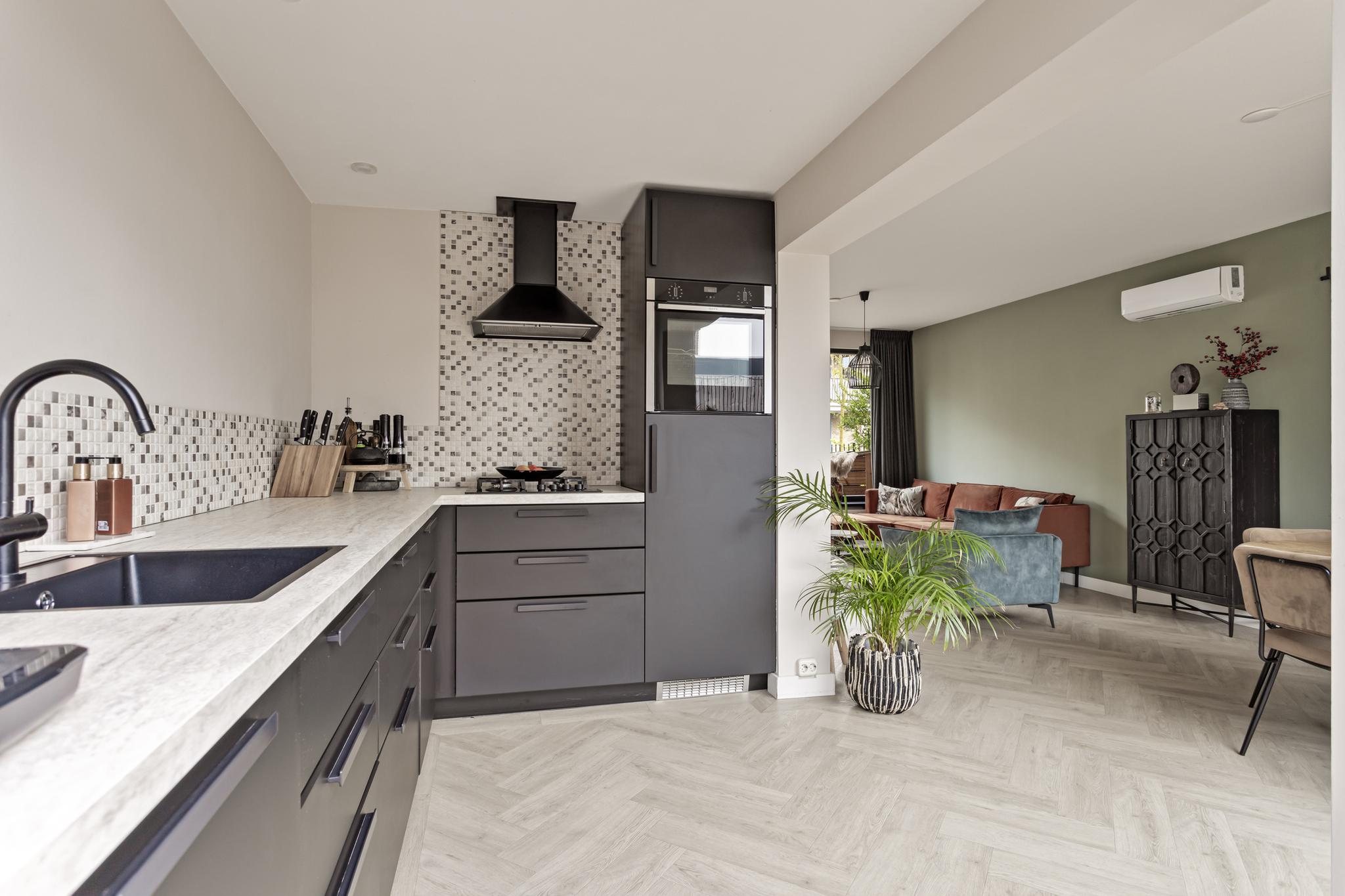 Aanrecht keuken, Michiel de Ruyterstraat 23 's-Hertogenbosch
